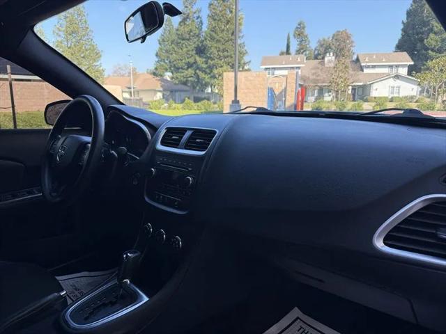 2013 Dodge Avenger SE