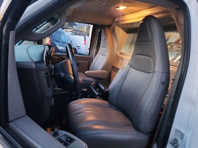 2019 Chevrolet Express Work Van