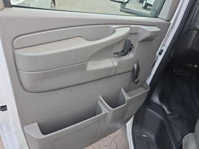 2014 Chevrolet Express Cutaway 3500