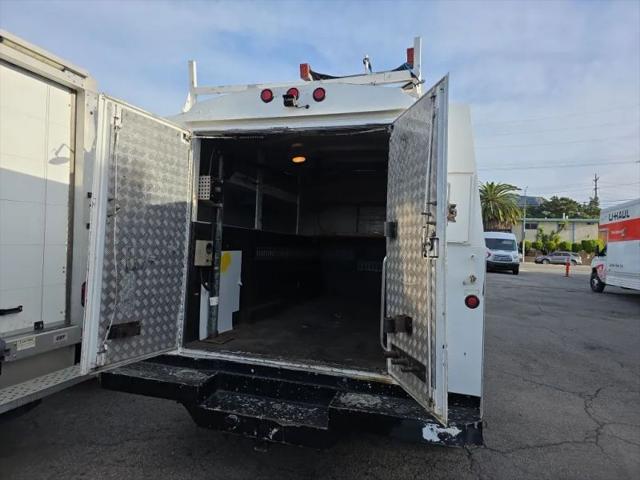 2014 Chevrolet Express Cutaway 3500