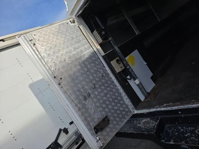 2014 Chevrolet Express Cutaway 3500