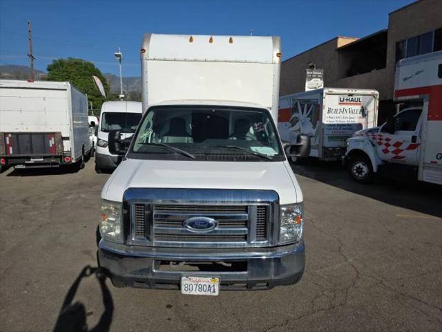 2011 Ford E-350 Cutaway Base