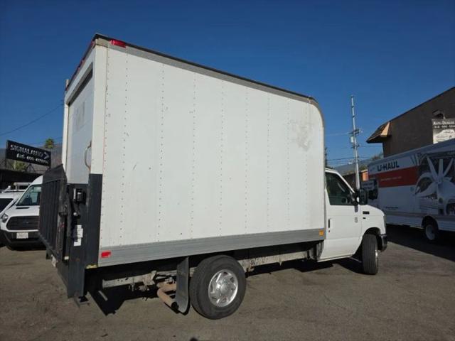 2011 Ford E-350 Cutaway Base