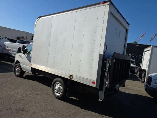 2011 Ford E-350 Cutaway Base