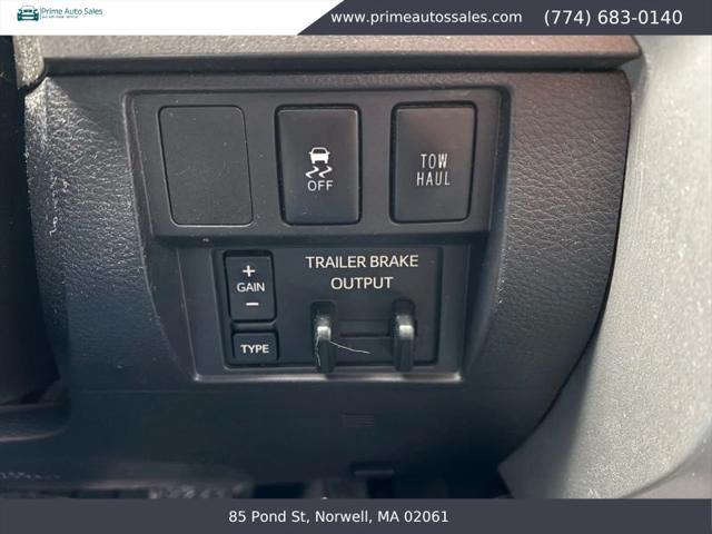 2016 Toyota Tundra SR5 5.7L V8