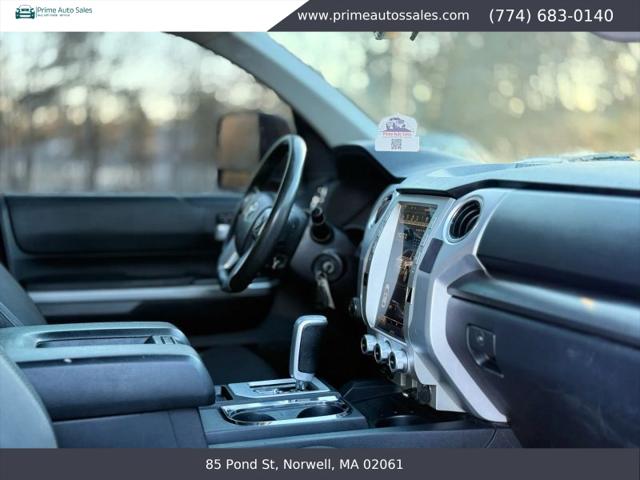 2016 Toyota Tundra SR5 5.7L V8