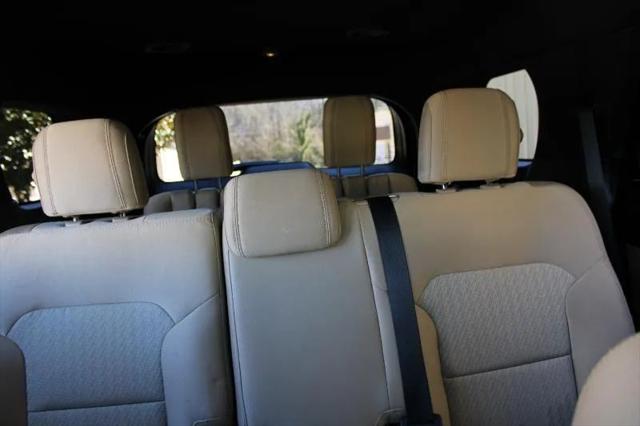 2017 Ford Explorer Base