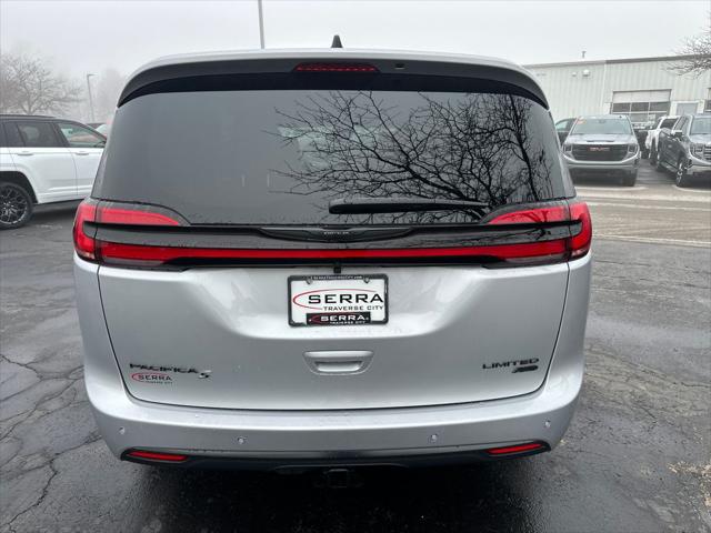 2026 Chrysler Pacifica Limited AWD