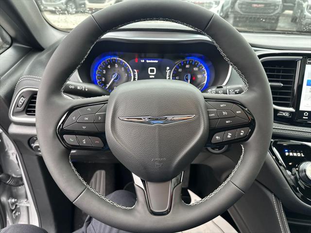 2026 Chrysler Pacifica Limited AWD