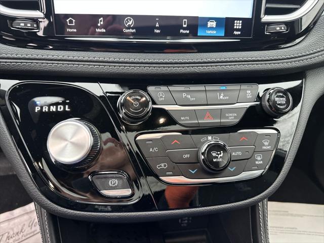 2026 Chrysler Pacifica Limited AWD