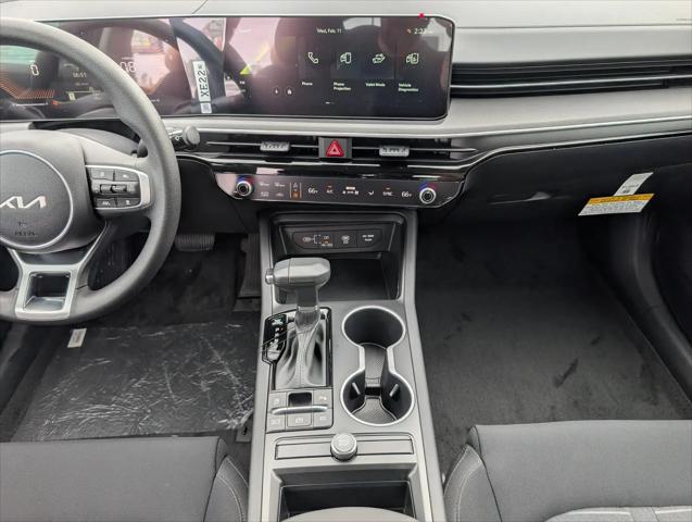 2026 Kia K5 LXS FWD
