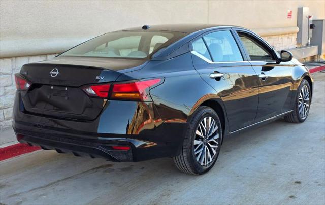 2025 Nissan Altima SV FWD