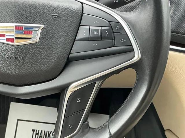 2017 Cadillac XT5 Luxury