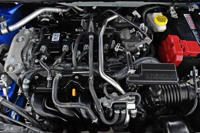 2024 Nissan Sentra SV Xtronic CVT