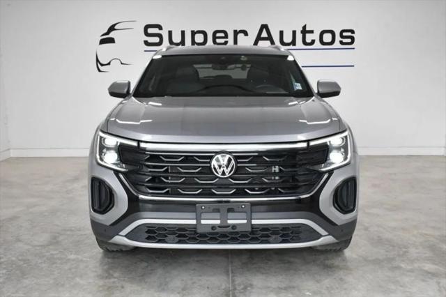 2024 Volkswagen Atlas Cross Sport 2.0T SE w/Technology
