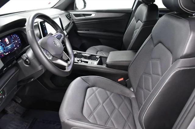 2024 Volkswagen Atlas Cross Sport 2.0T SE w/Technology