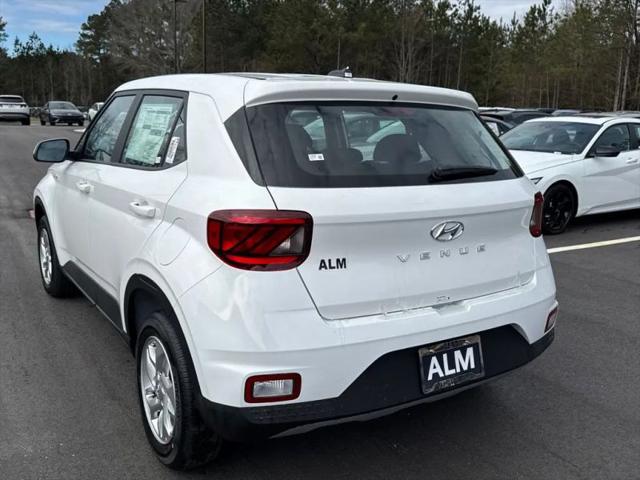 2026 Hyundai Venue SE