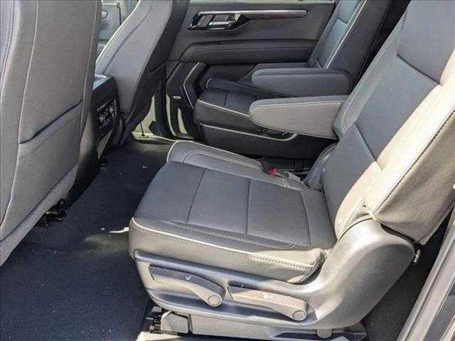 2025 Chevrolet Suburban 2WD Premier
