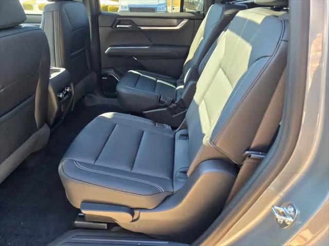 2026 GMC Acadia Elevation AWD