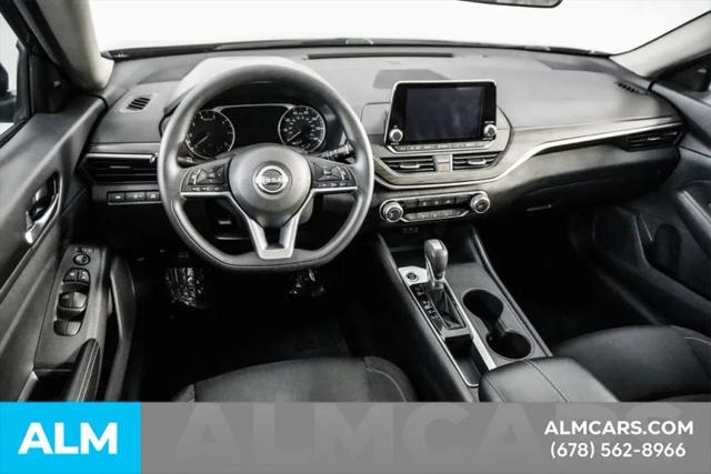 2025 Nissan Altima SV FWD