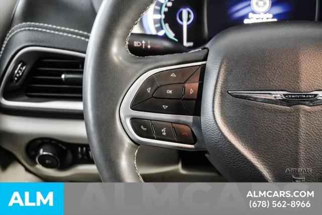 2024 Chrysler Pacifica Hybrid Select