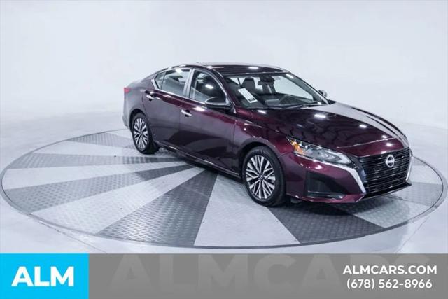 2025 Nissan Altima SV FWD