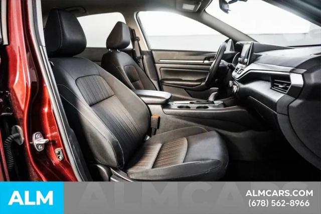 2025 Nissan Altima SV FWD