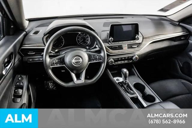 2025 Nissan Altima SV FWD
