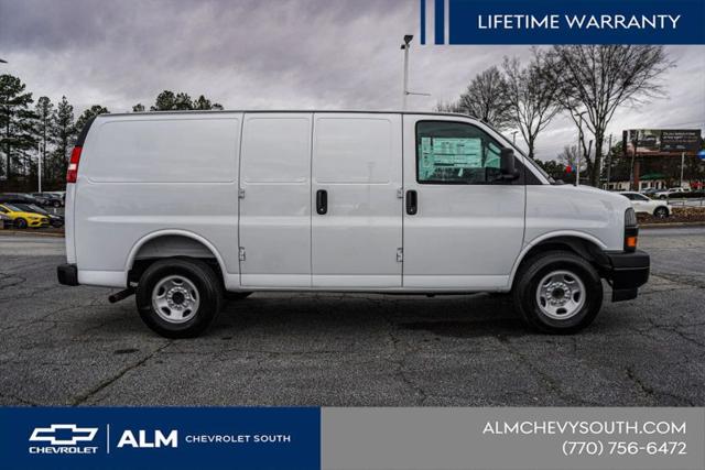 2025 Chevrolet Express Cargo Van RWD 2500 Regular Wheelbase WT