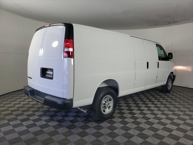 2026 Chevrolet Express Cargo Van 3500 Extended Wheelbase, WT, RWD