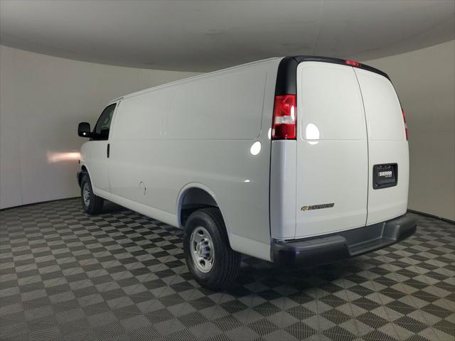 2026 Chevrolet Express Cargo Van 3500 Extended Wheelbase, WT, RWD