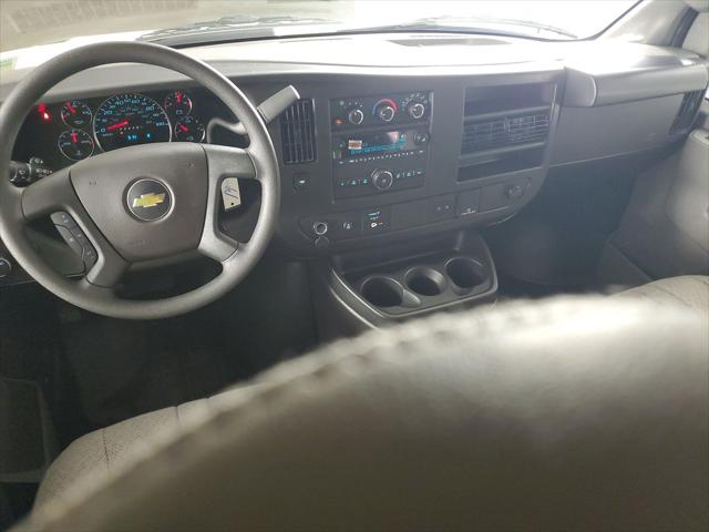 2026 Chevrolet Express Cargo Van 3500 Extended Wheelbase, WT, RWD
