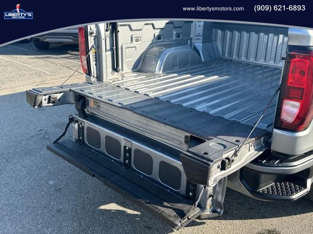 2024 GMC Sierra 1500 4WD Crew Cab Short Box Elevation with 3SB