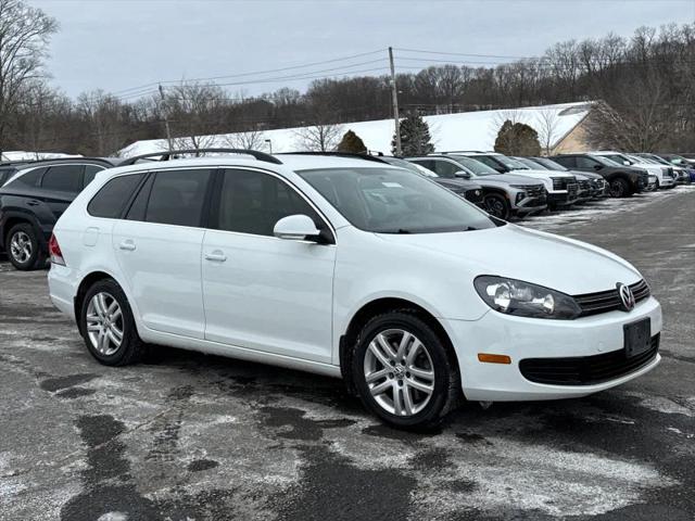 2014 Volkswagen Jetta SportWagen 2.0L TDI for sale in Danbury, CT