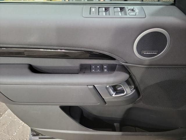 2026 Land Rover Discovery S