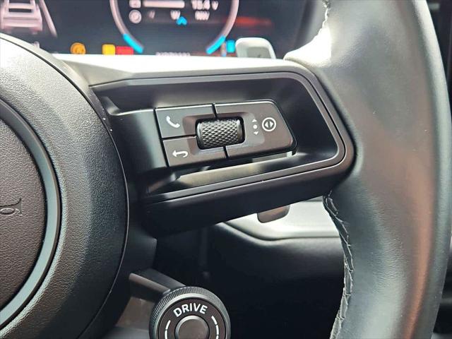 2024 Porsche Cayenne Unknown