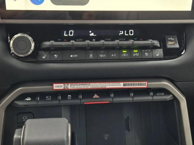 2026 Toyota Tundra Limited CrewMax 5.5' Bed