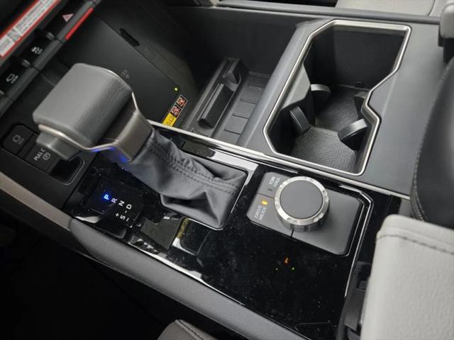 2026 Toyota Tundra Limited CrewMax 5.5' Bed