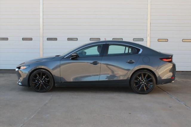 2023 Mazda Mazda3 2.5 S Carbon Edition
