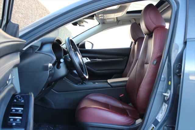 2023 Mazda Mazda3 2.5 S Carbon Edition