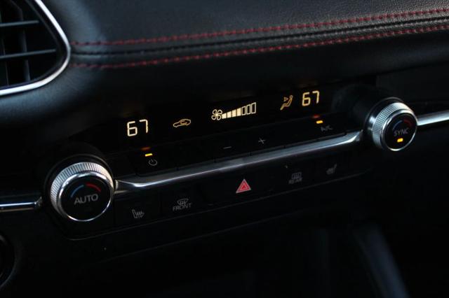 2023 Mazda Mazda3 2.5 S Carbon Edition