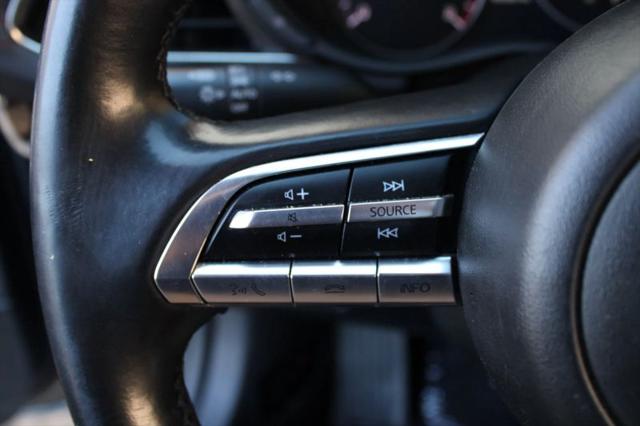 2023 Mazda Mazda3 2.5 S Carbon Edition