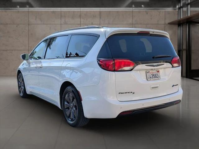 2020 Chrysler Pacifica Hybrid Touring L