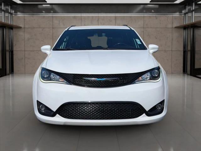 2020 Chrysler Pacifica Hybrid Touring L