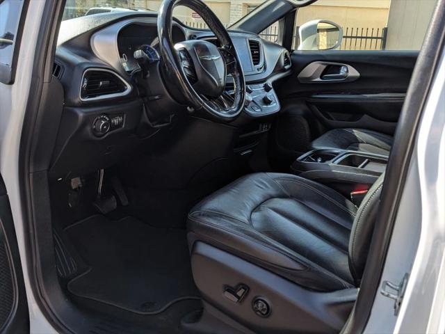 2020 Chrysler Pacifica Hybrid Touring L