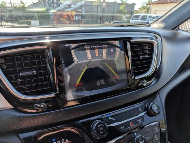 2020 Chrysler Pacifica Hybrid Touring L