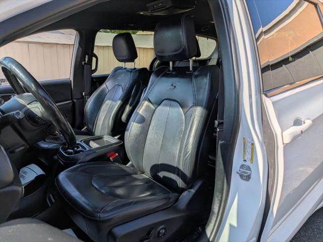 2020 Chrysler Pacifica Hybrid Touring L
