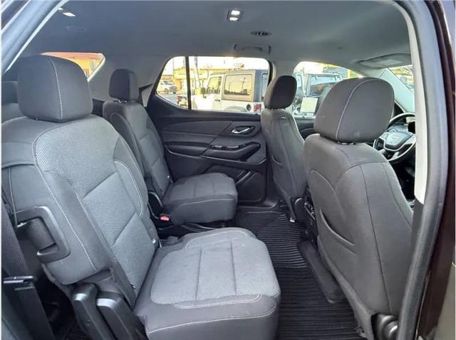 2020 Chevrolet Traverse FWD LT Cloth