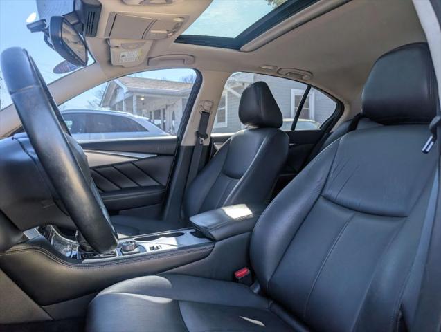 2019 INFINITI Q50 3.0t LUXE