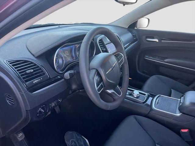 2023 Chrysler 300 Touring